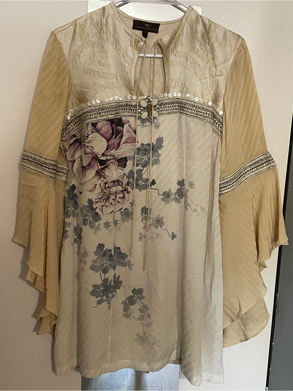 Made in India Silk floral dress pale yellow Size L by JJ Valaya Quantum women’s
